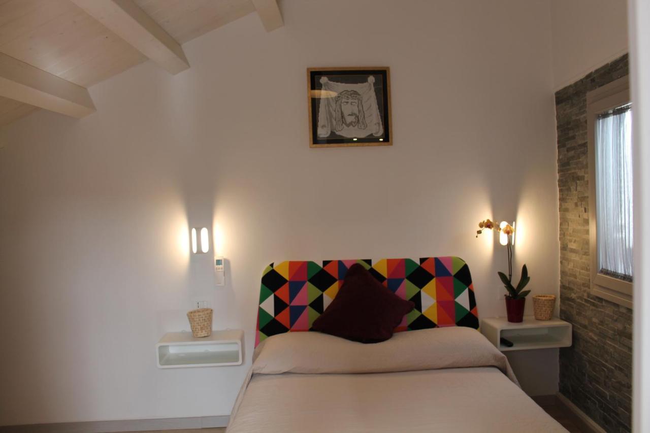 キオッジャ La Colombara Bed & Breakfast エクステリア 写真